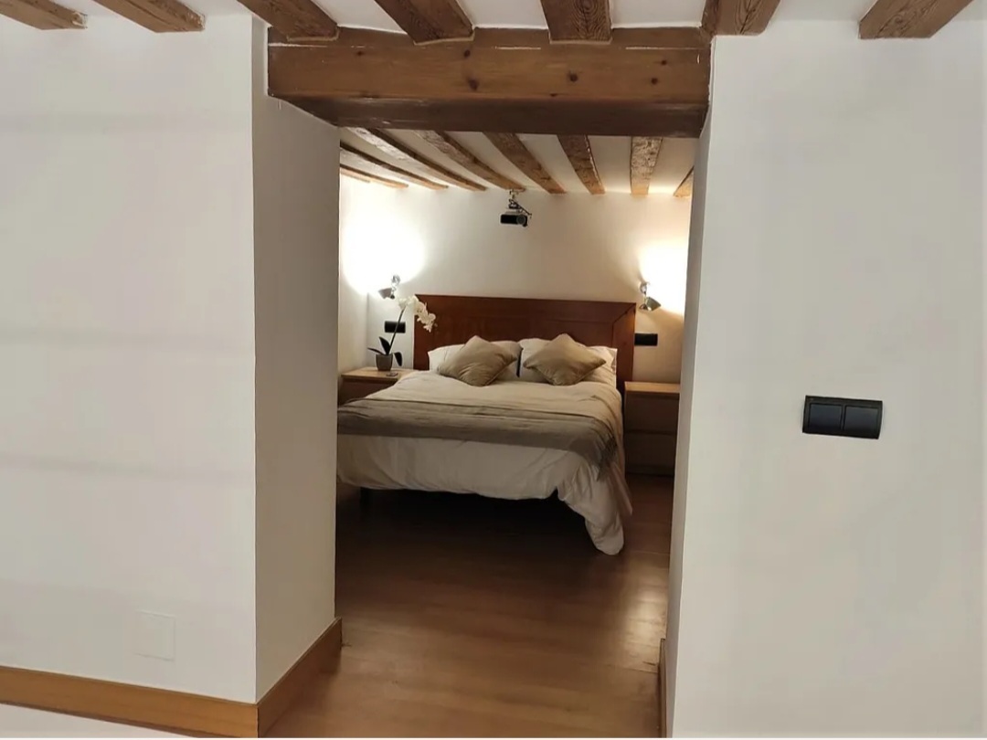 Charming Duplex Apartment in Central Madrid