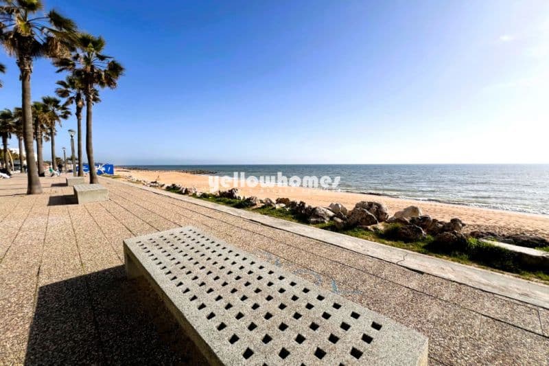 Renovated Three-Bedroom Apartment with Sea View in Quarteira