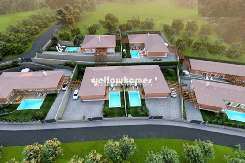 Three-Bedroom Villa with Pool in Central Algarve
