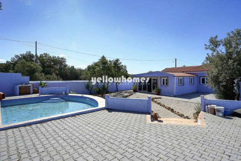 Renovated Four-Bed Farmhouse in Tranquil Algarve Countryside