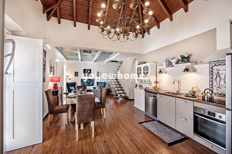 Charming Penthouse with Mezzanine in Tavira's Historic Centre