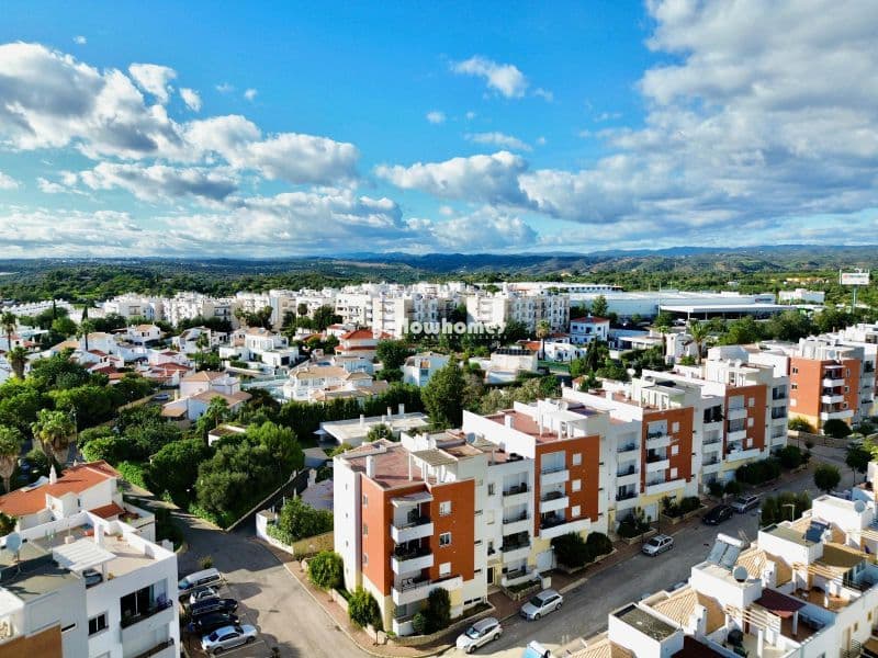 Three-Bed Apartment with Sea Views in Tavira