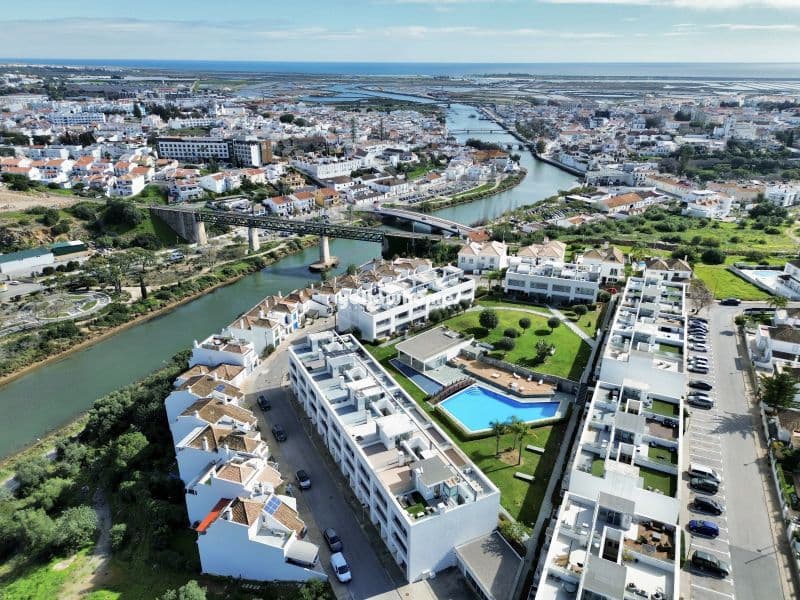 Luxury Two-Bedroom Penthouse with Roof Terrace in Tavira