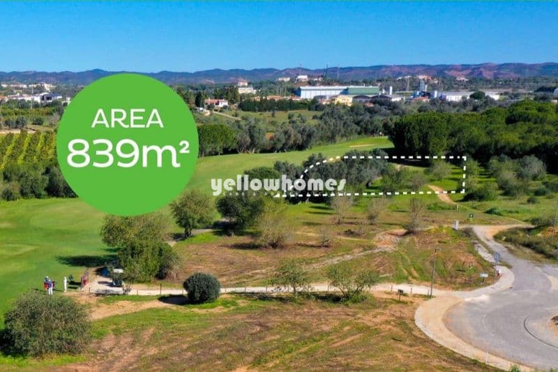 Plot with Golf Course Views for Villa Construction in Silves
