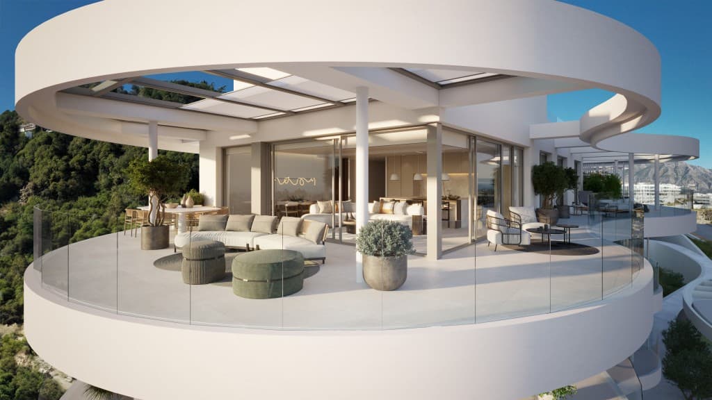 Luxury 4-Bed Penthouse with Private Pool in Benahavís