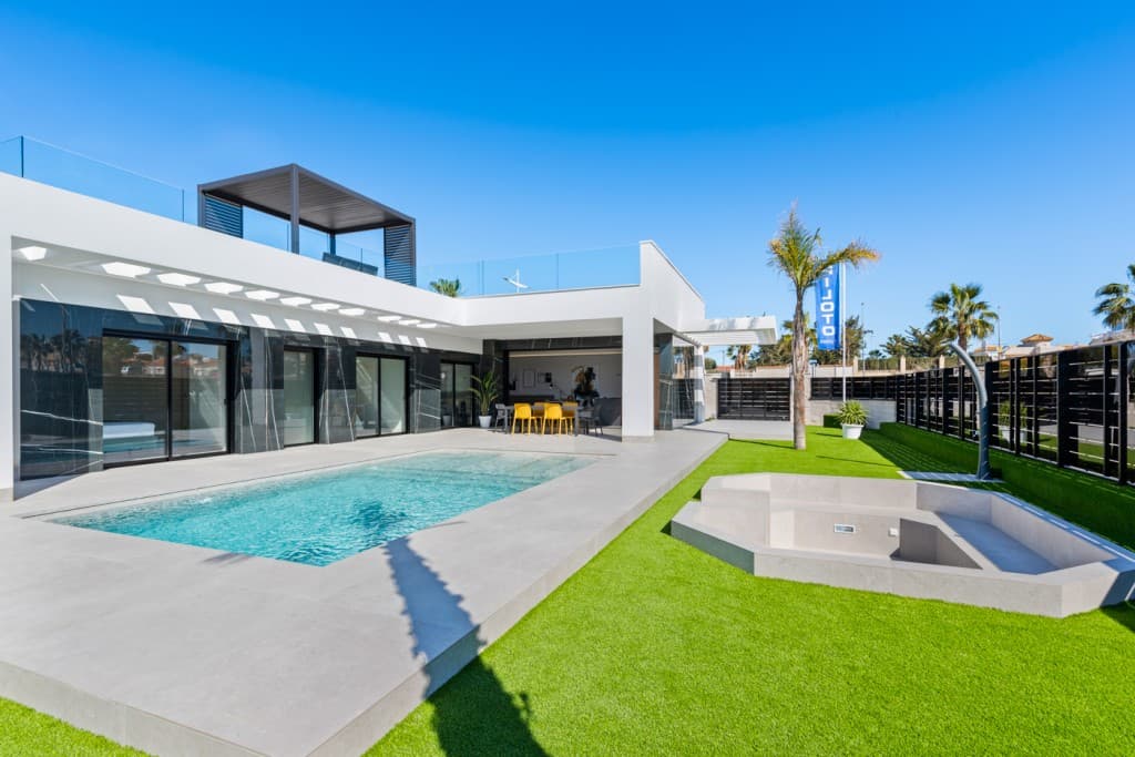 3-bed Villa in Benijófar