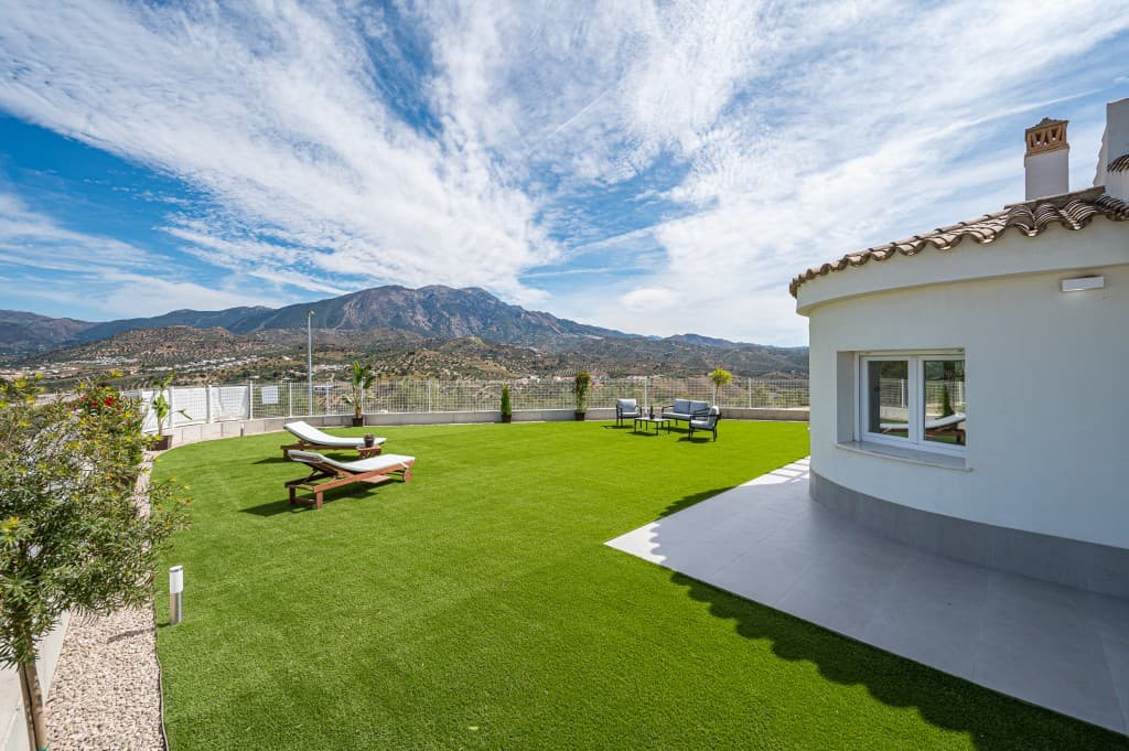 Three-Bed Villa with Premium Finishes in Vélez-Málaga