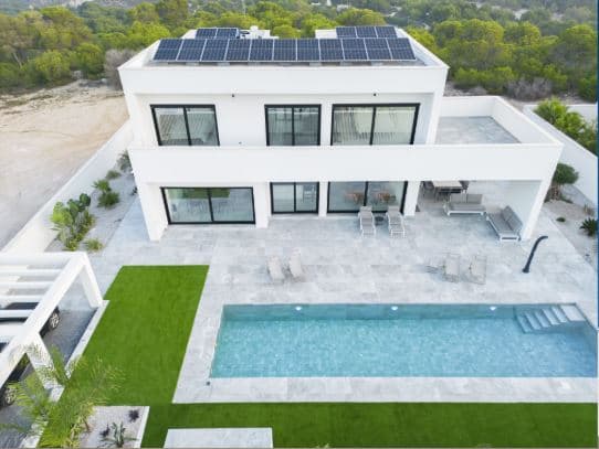 Spacious Four-Bed Villa with Private Pool in Rojales