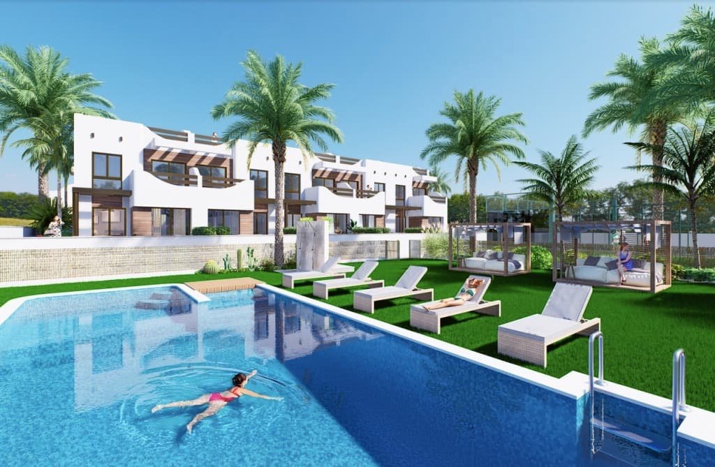 Luxury Two-Bed Penthouse Steps from the Beach in Pilar de la Horadada