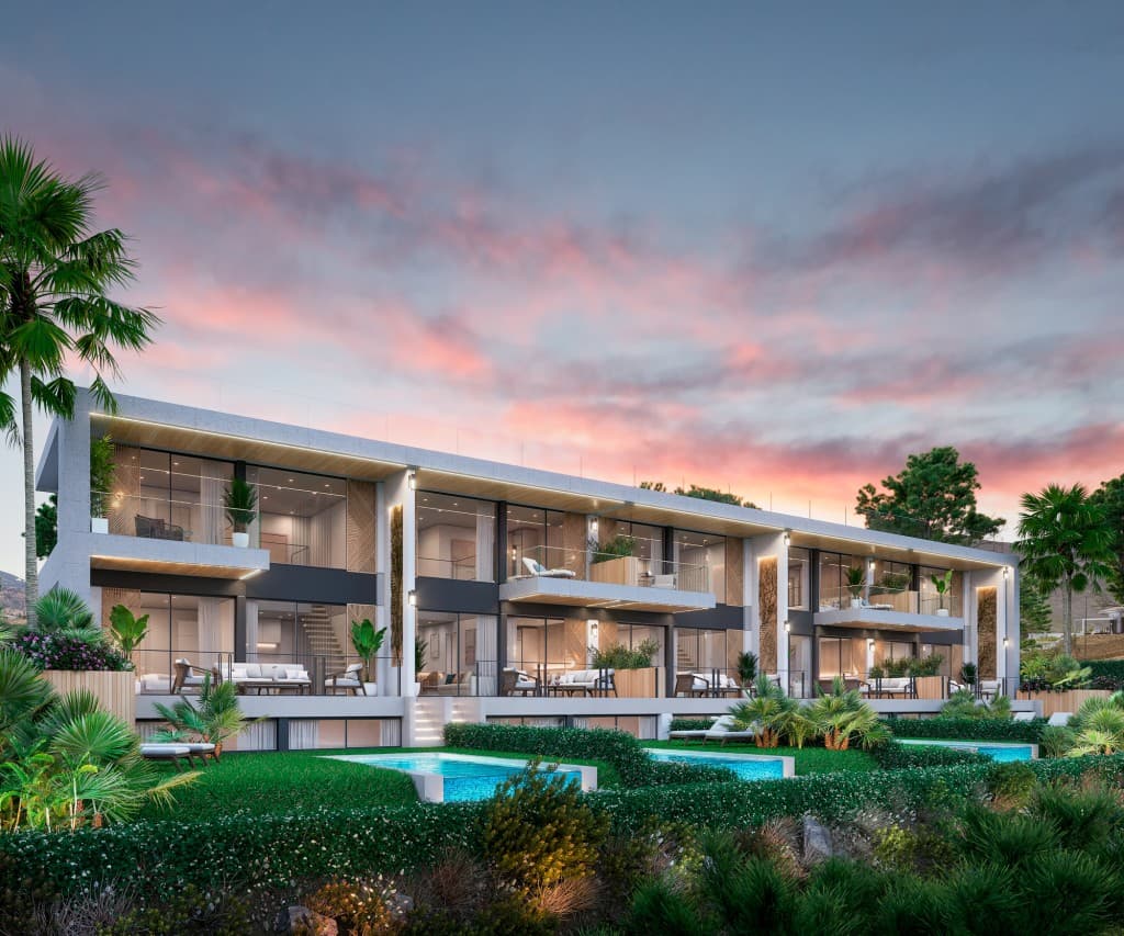 2-bed Apartment in Nueva Andalucia