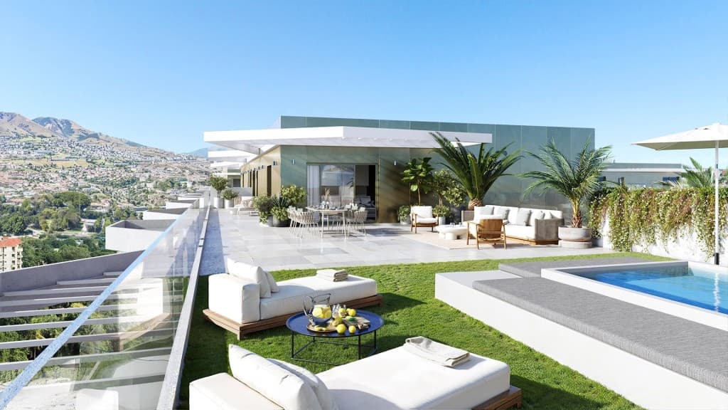 4-bed Apartment in Mijas Costa