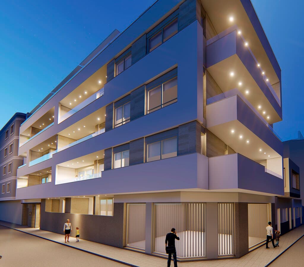 Stylish Three-Bed Penthouse with Sea Views in Torrevieja