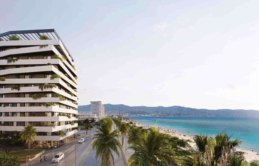 Stunning Duplex Penthouse with Beachfront Views in Málaga