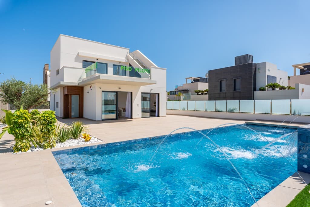 Stunning New Build Villa in Orihuela Costa
