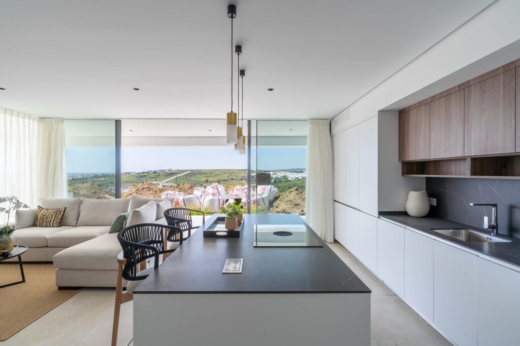 3-bed Apartment in Estepona