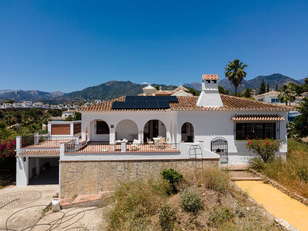 2-bed Villa in Frigiliana