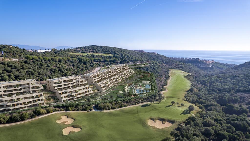 3-bed Apartment in San Roque