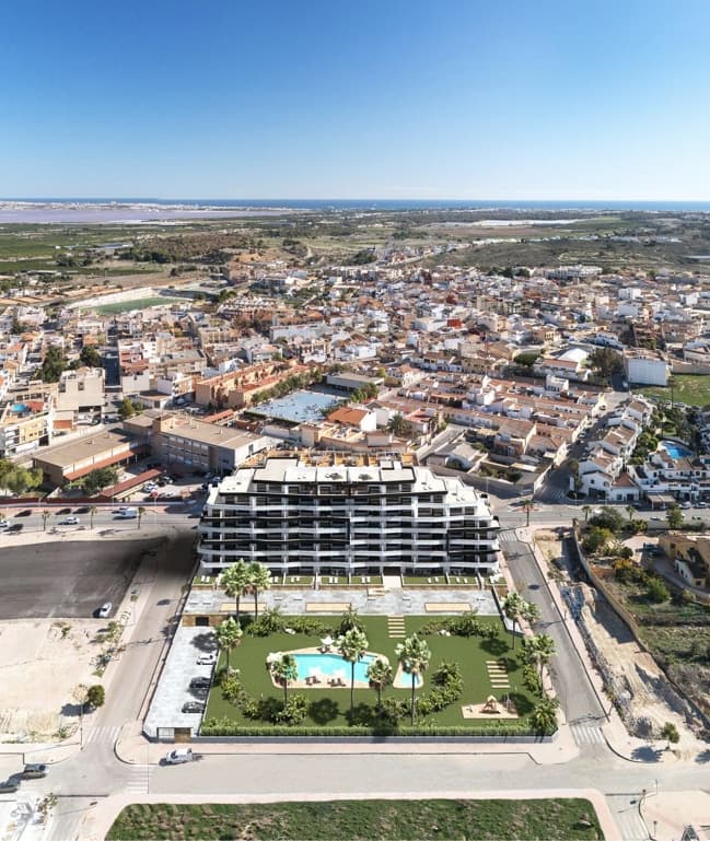 Modern Two-Bedroom Apartment in San Miguel de Salinas
