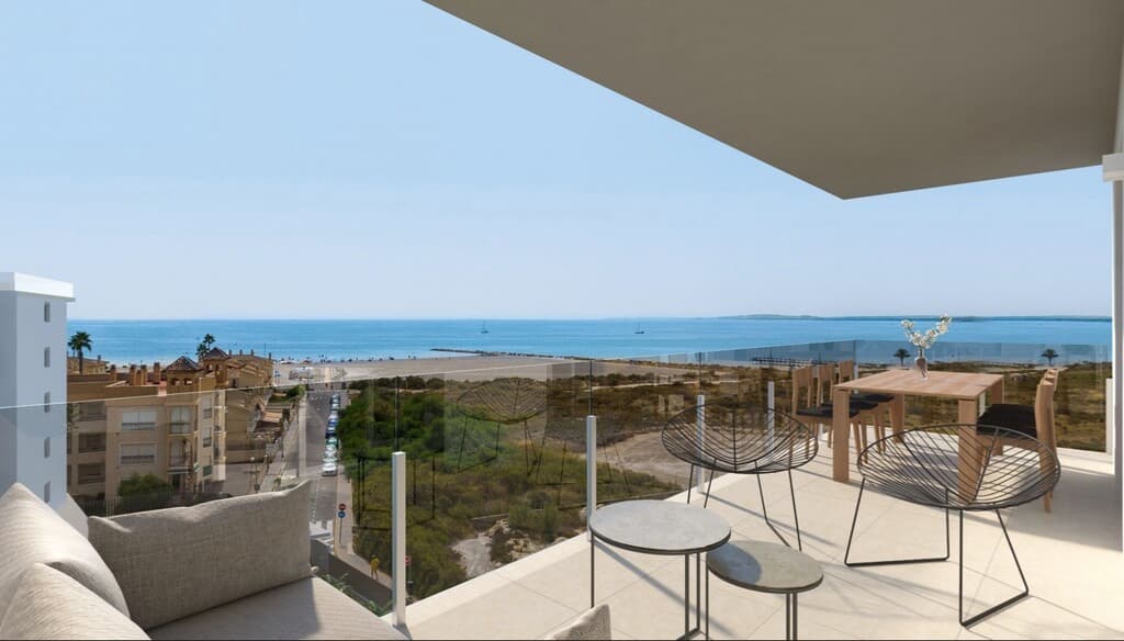 Modern Two-Bed Penthouse with Spacious Terraces in Santa Pola