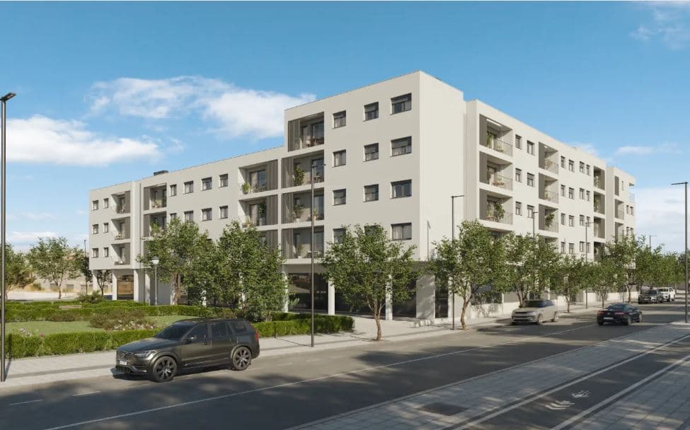 Three-Bed Apartment with Unobstructed Views in Alicante