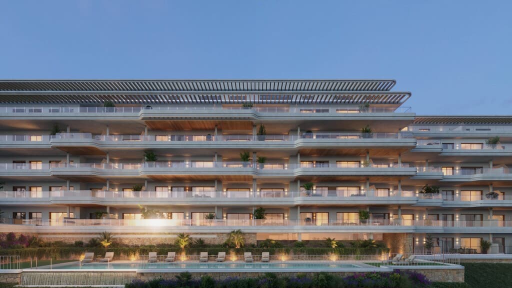 Exclusive 2-Bed Apartment with Sea Views in Torremolinos