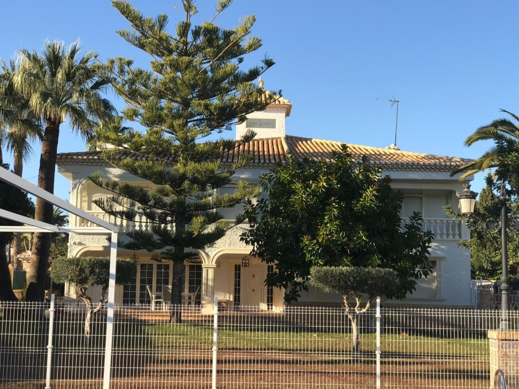 7-bed Villa in Orihuela