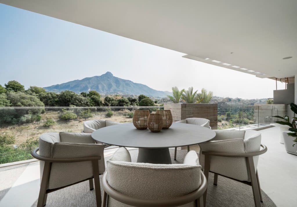 3-bed Atico - Penthouse in Nueva Andalucia