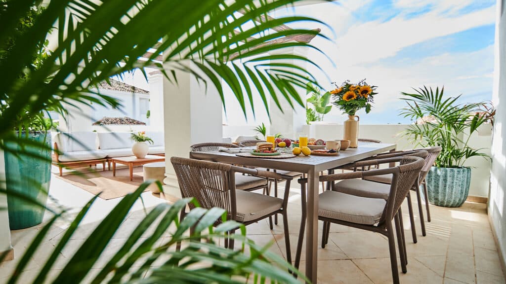 2-bed Atico - Penthouse in Nueva Andalucia