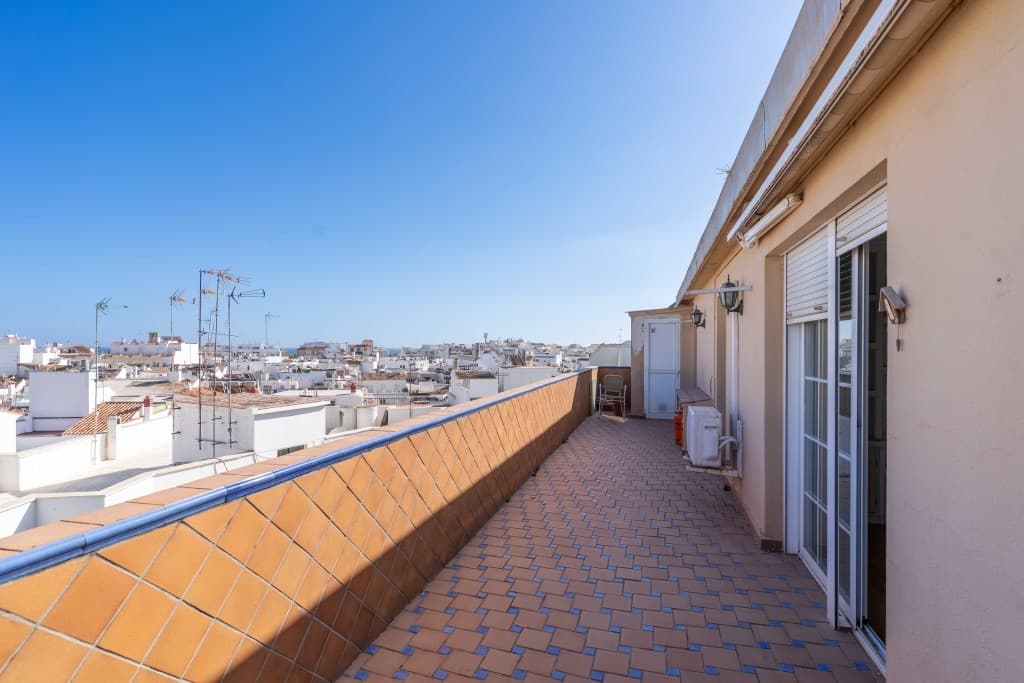 3-bed Atico - Penthouse in Estepona
