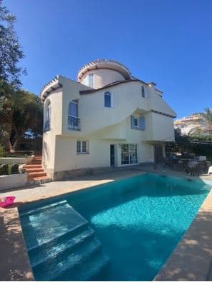 5-bed Villa in Orihuela