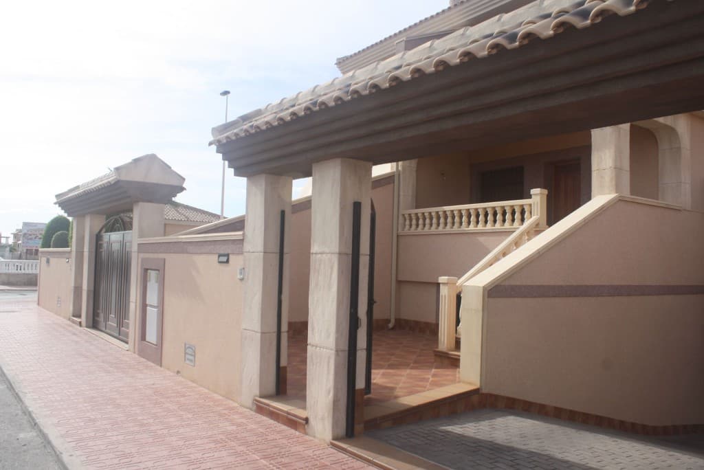 2-bed Semi-Detached in Orihuela