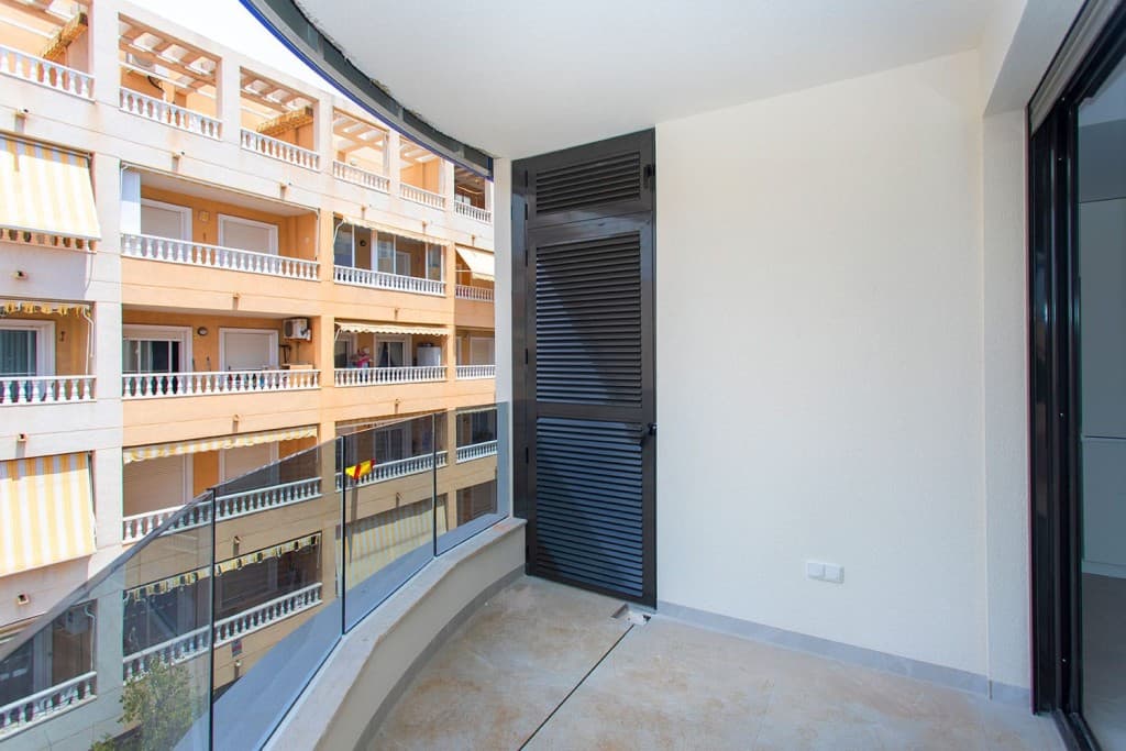 2-bed Apartment in Torrevieja