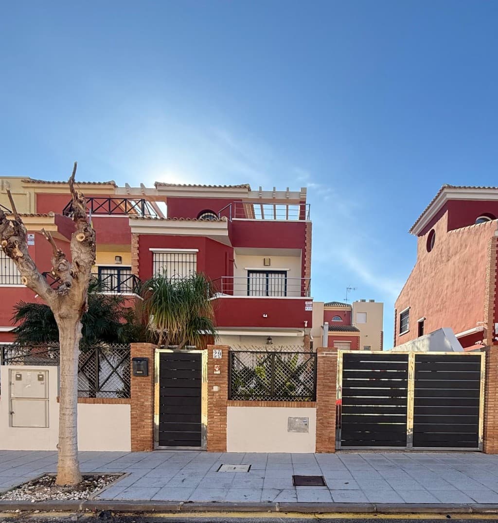 4-bed Semi-Detached in Pilar de la Horadada
