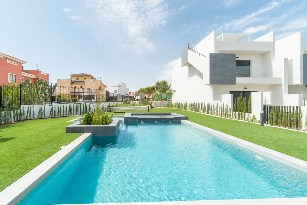 3-bed Apartment Duplex in Torrevieja