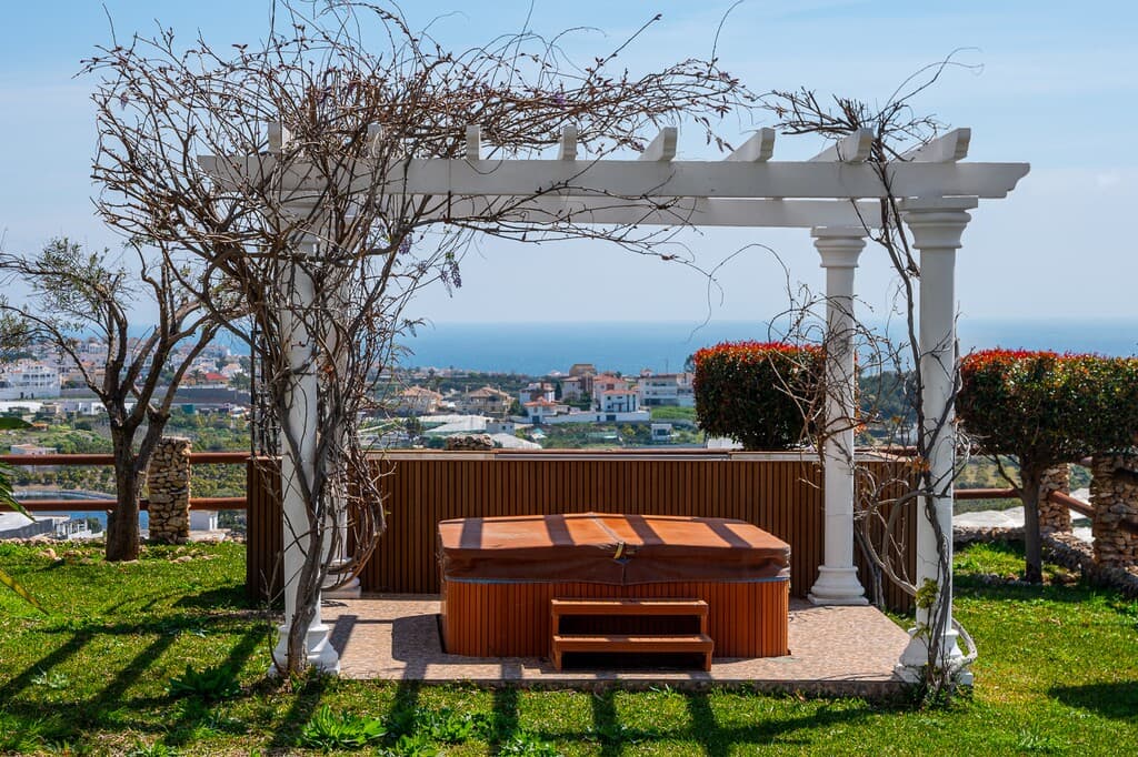 4-bed Detached Villa in Torrox