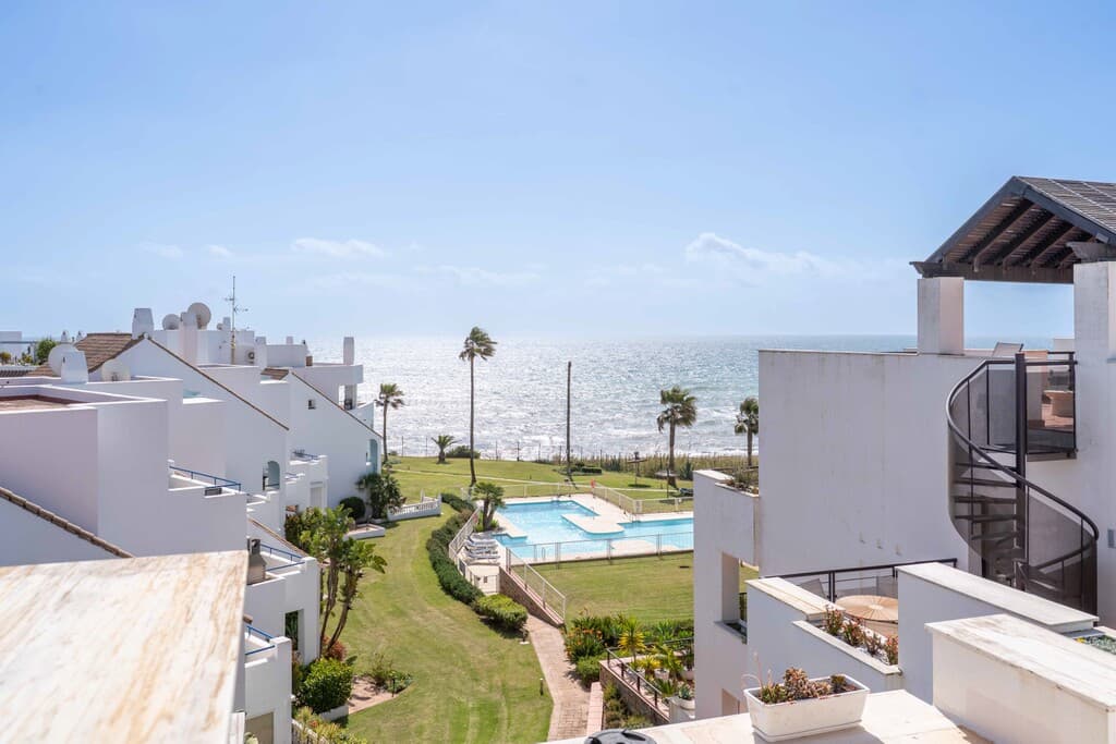 2-bed Duplex Penthouse in Casares