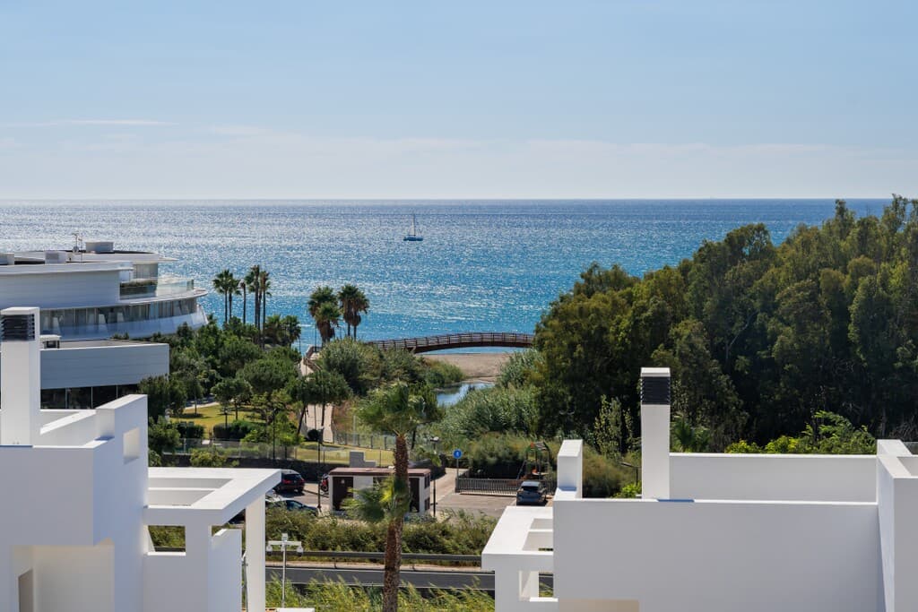 3-bed Duplex Penthouse in Estepona