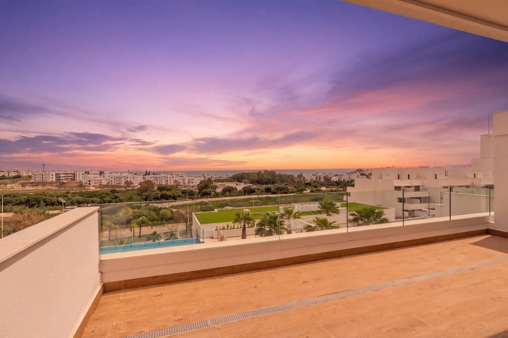 2-bed Apartment in Estepona