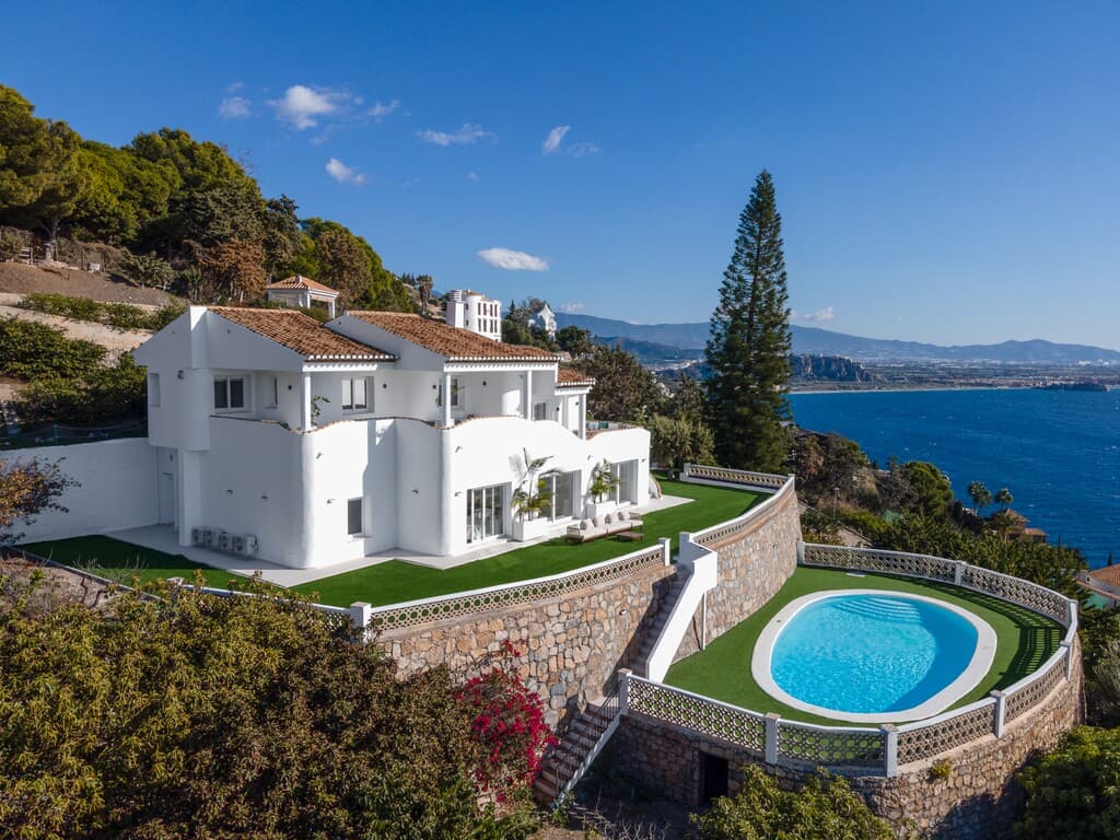 6-bed Villa in Salobreña