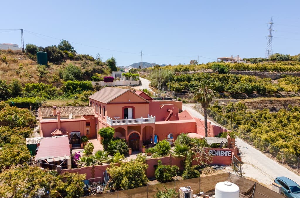 3-bed Villa in Nerja
