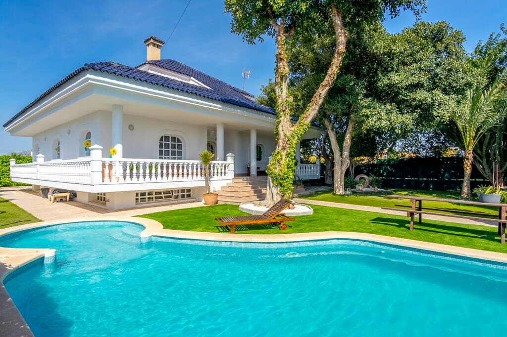 4-bed Villa in Torrevieja