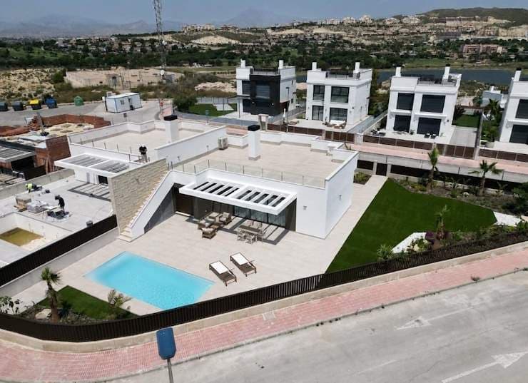 3-bed Villa in Alicante