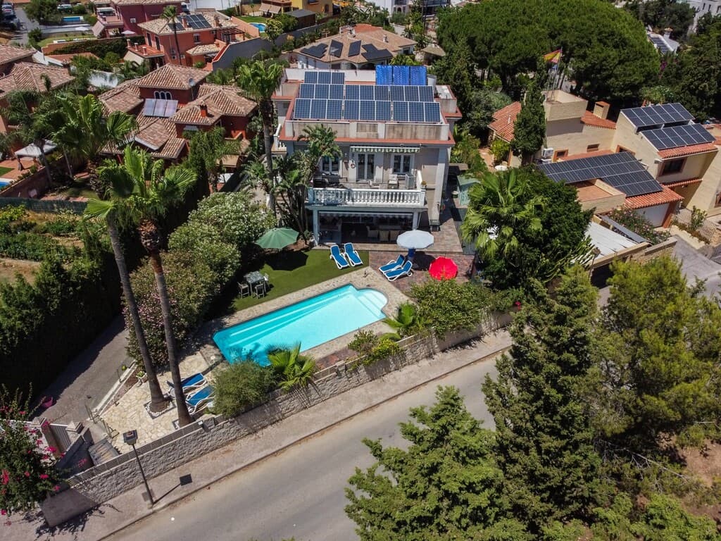 8-bed Villa in Mijas