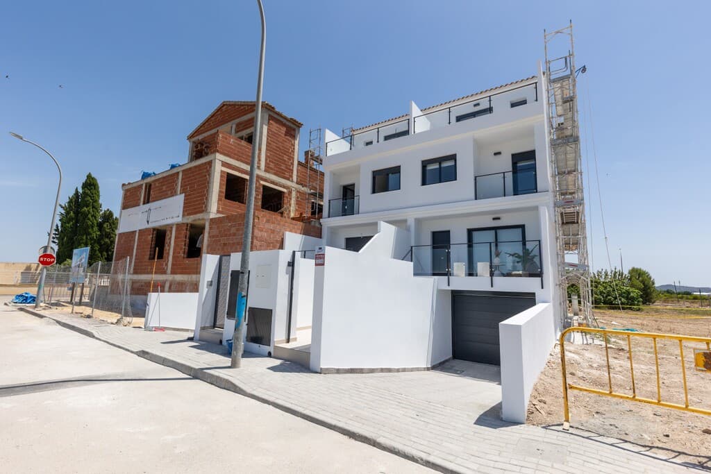 4-bed Townhouse in Alicante