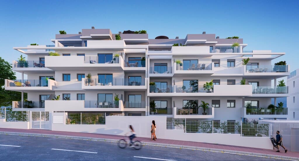 2-bed Apartment in Manilva