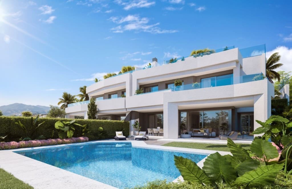 4-bed Semi-Detached in Santa Clara Golf