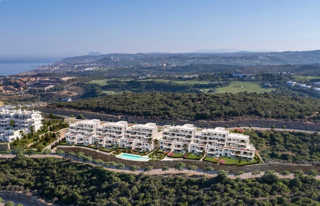 3-bed Apartment in Estepona