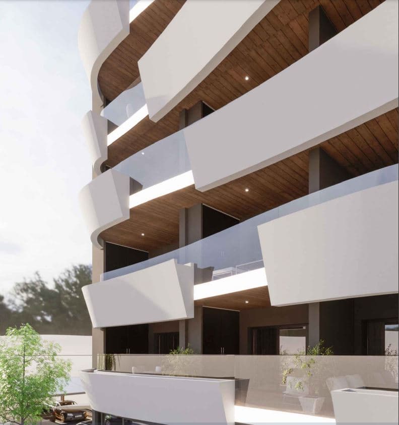 2-bed Apartment in Torrevieja