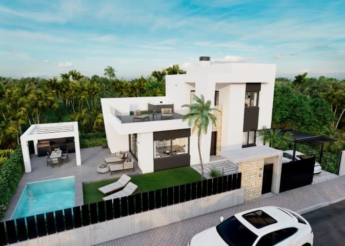 4-bed Villa in Orihuela