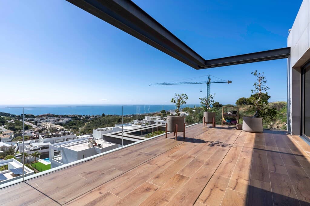5-bed Villa in Mijas